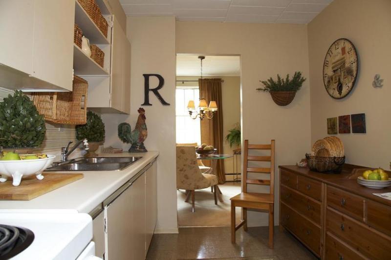 2 Storey 2 Bedroom Apartment for Rent: