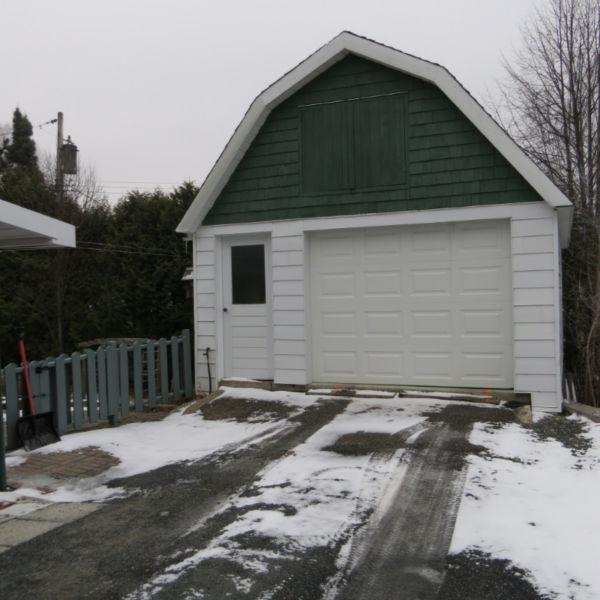 7 Oak Hill Rd in Elliot Lake - Great home and location