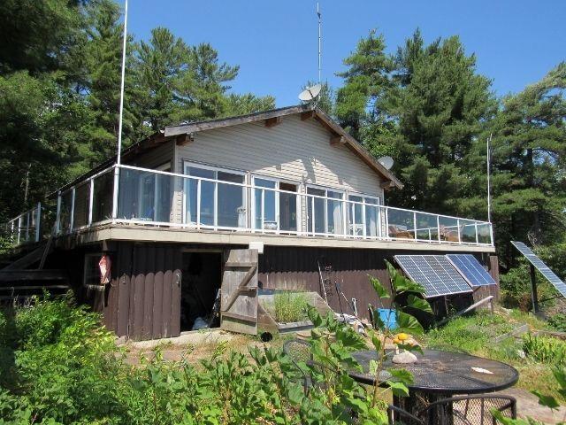 Lower French River Cottage - Boat Access Only 15 min boat ride