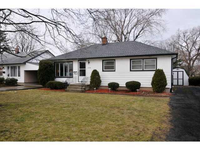 Work/Grocery Shop Across from Pen Centre and 5min Bus to Brock