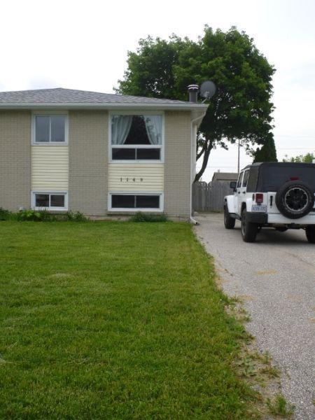 3 Bedrooms Available May - Lambton College Students