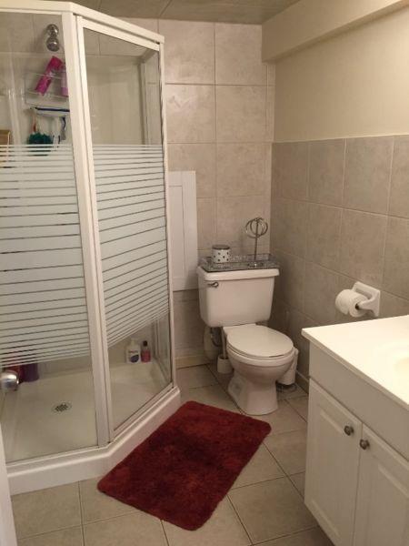 ONE ROOM LEFT! - Awesome 2 BDR Student Apartment - May 1st