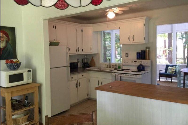 11 Bay Ave, Bristol PQ (Norway Bay) 1.10 min from YOW