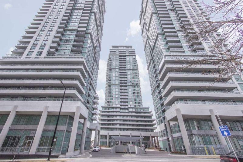 SCARBOROUGH TOWN CENTRE CONDO FOR RENT WITH PARKING