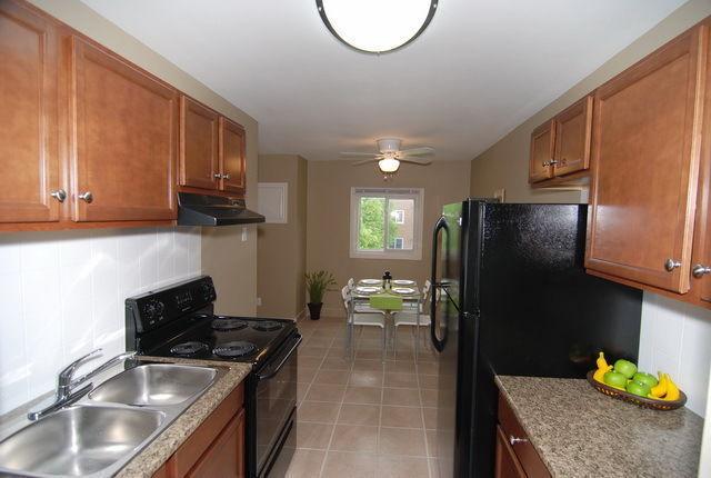 AVAILABLE IMMEDIATELY, RECENTLY RENOVATED, 2 BDRM., EASTSIDE