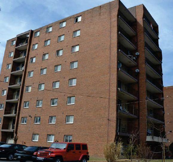 Donnelly Street Student Housing - Minutes Walk from U of Windsor