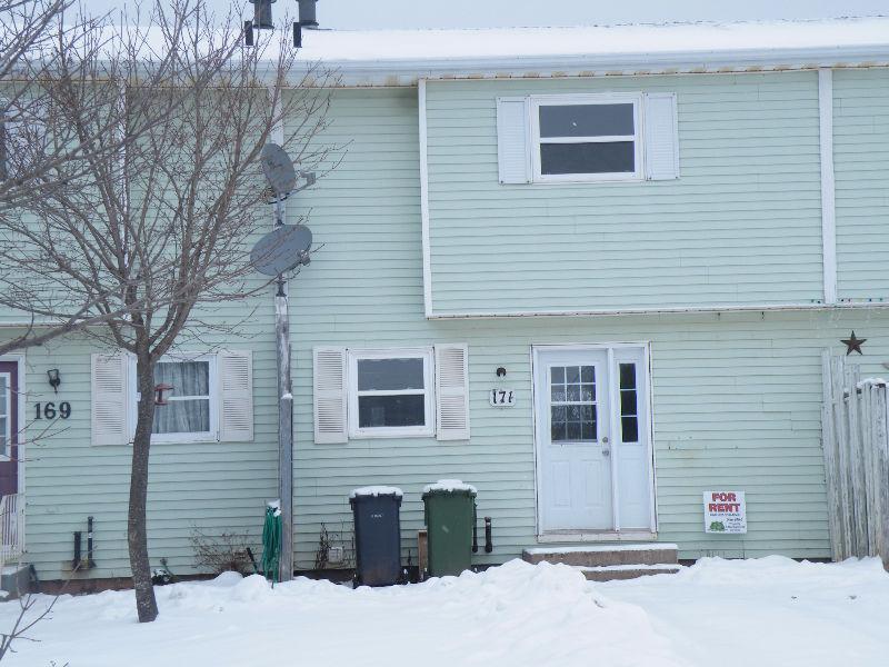 Great 3 bedroom heated townhouse for rent in East Royalty