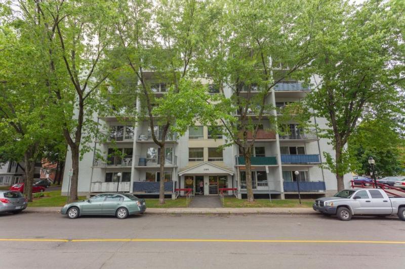 4 1/2 à louer au 2300 2ième avenue,