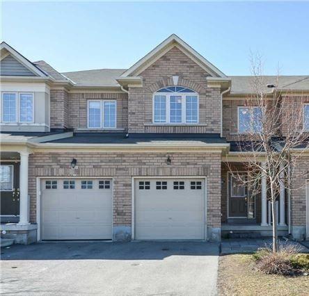 Three Bedroom Townhome In Desirable Enclave Backing Onto Lush G