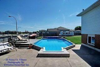 32 FANCY, TILBURY