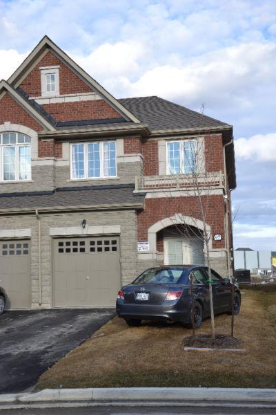 House for rent in Caledon - Southfields (Kennedy/Mayfield area)