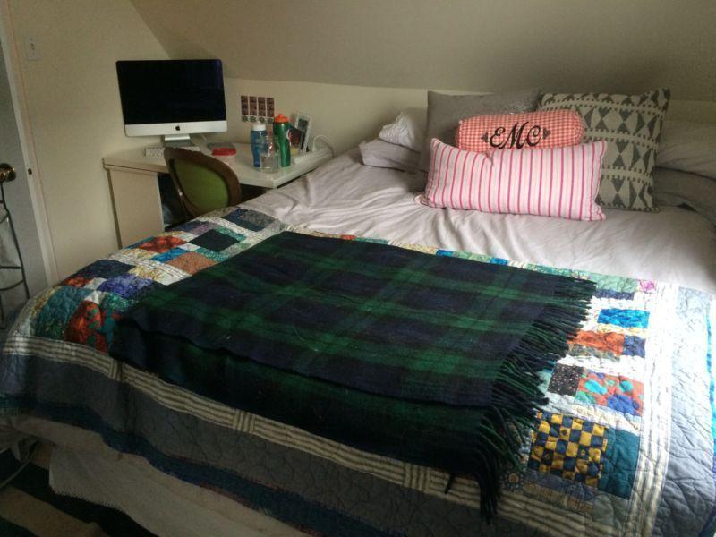 $500/month SUBLET MAY1-AUG27!!
