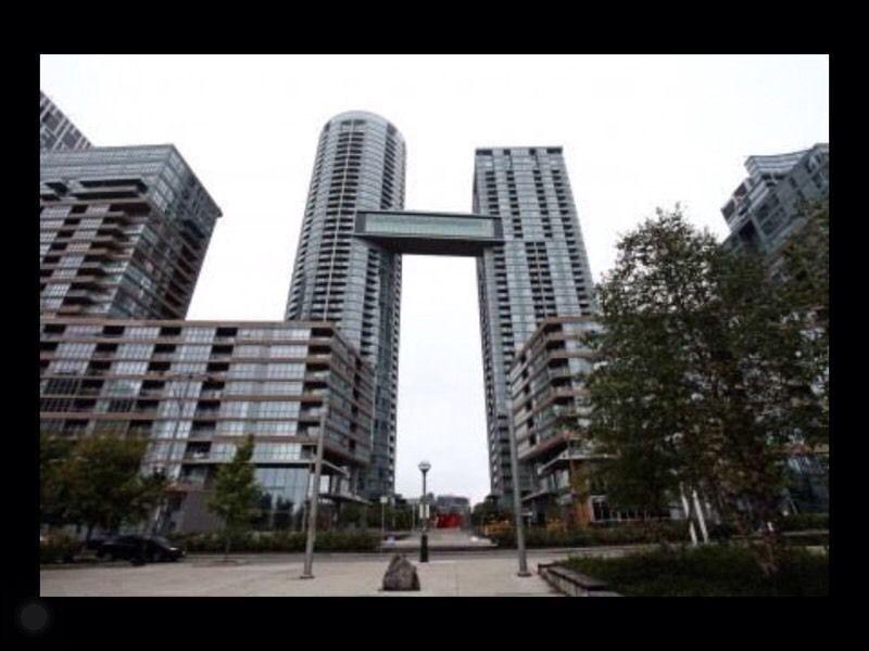 FULLY FURNISHED CONDOS NEAR ROGERS CENTER