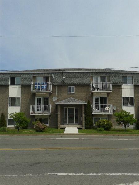 4 1/2 à louer à partir $ 515.00 5 avril et 1 juillet St-Ignace