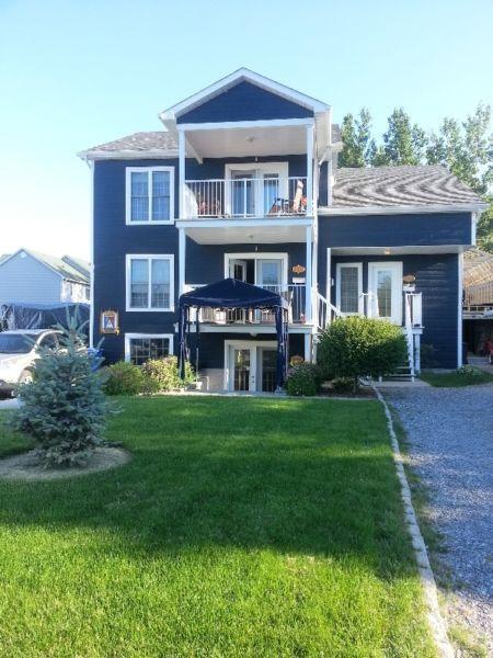 Luxueux Loft meublé tout inclus location au mois ou semaine