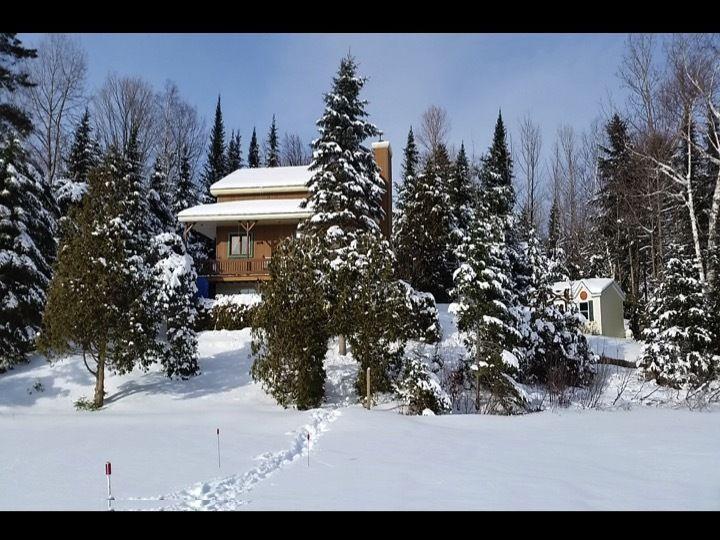Magnifique chalet à louer dans  à 15 minutes de Rawdon