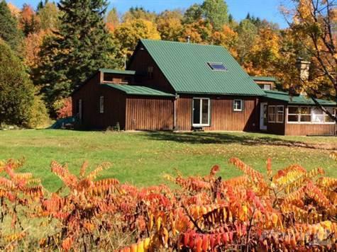 Homes for Sale in Sainte-Béatrix, Quebec $999,000