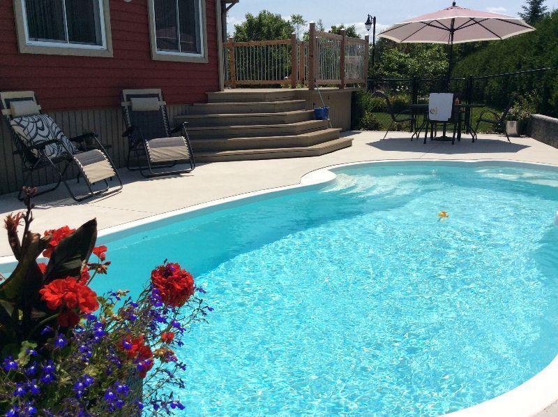 SUPERBE MAISON URBAINE, DÉCO tendance,piscine creusée,Joliette