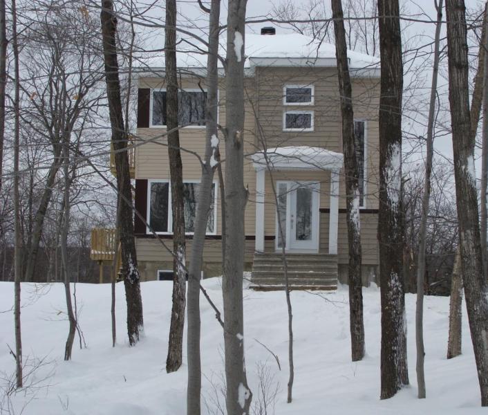 282,000$ secteur privé Ste-Anne des Lacs