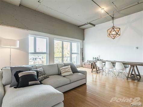Homes for Sale in Mount Royal, , Quebec $329,000