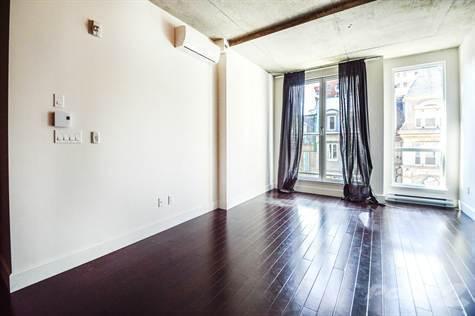Homes for Sale in Ville Marie, , Quebec $305,000