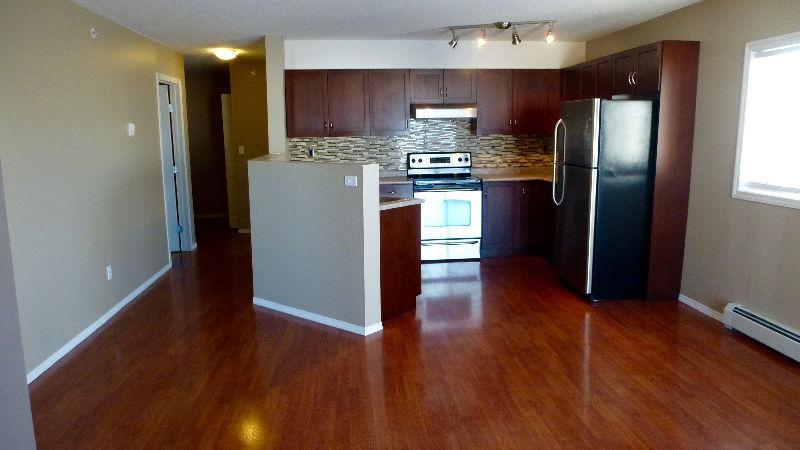 REDUCED- 2 Bed Condo in Westgate- Utilities Included