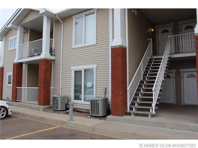#4 - 18 Broadway Crt NW, REDCLIFF