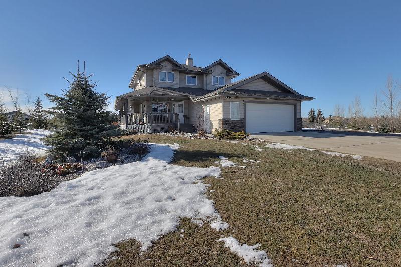 2 Storey Home - 5 bed/ 2.5 bath - 1.6 private acres - $669,900
