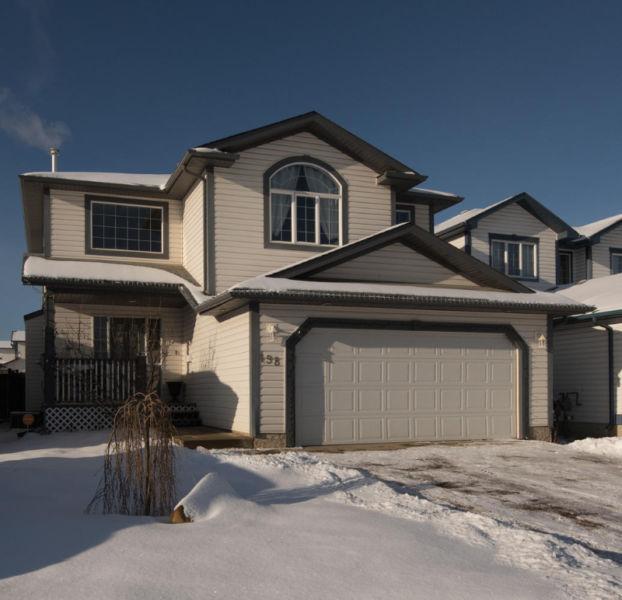 198 ST.LAURENT WAY - THIS HOME IS A SHOWSTOPPER