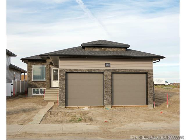 ANOTHER QUALITY BUILT BUNGALOW BY SCHMIDT CONTRACTING