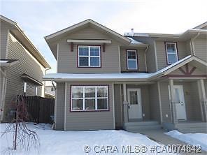 FABULOUS LOCATION IN LONSDALE!