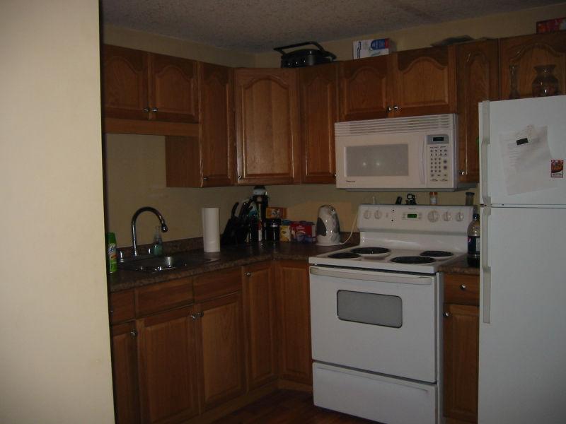affordable 2 bed Suite in GP $995