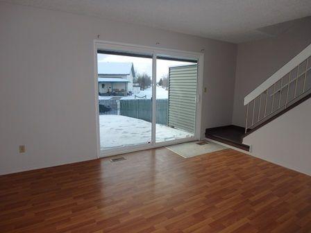 Pet Friendly 3 Bed Townhouses in Patterson Available Now $1025