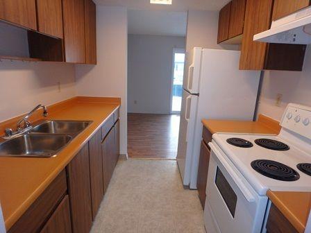 Pet Friendly 3 Bed Townhouses in Patterson Available Now $1025