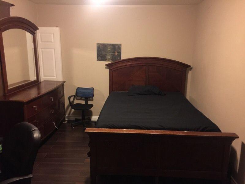 Master Bedroom For Rent In Timberlea