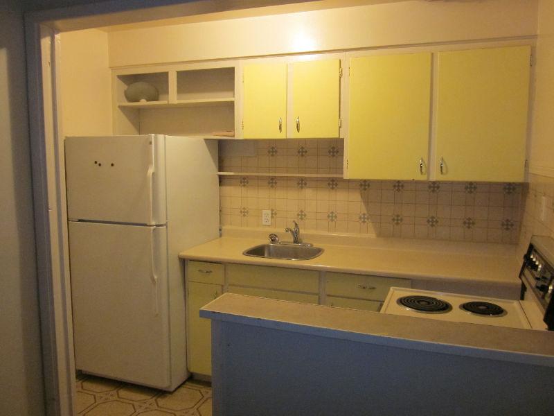 One bedroom in a quiet building