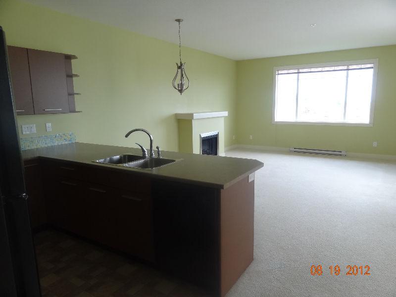 3br - 1200ft2 - Bright 3 Bedroom 1200 s.f. near Woodgrove Mall