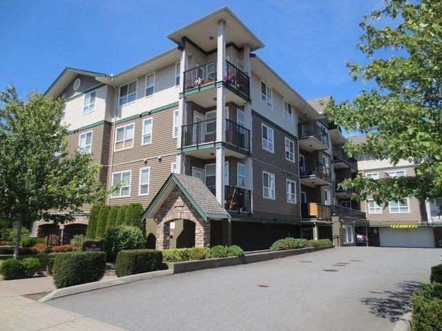 GREAT for FIRST-Time Buyers!!! 1 Bed/ 1 Bath Condo