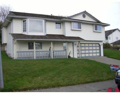 Open House Saturday (12-2PM FEB 27th) NOT YET ON MLS!