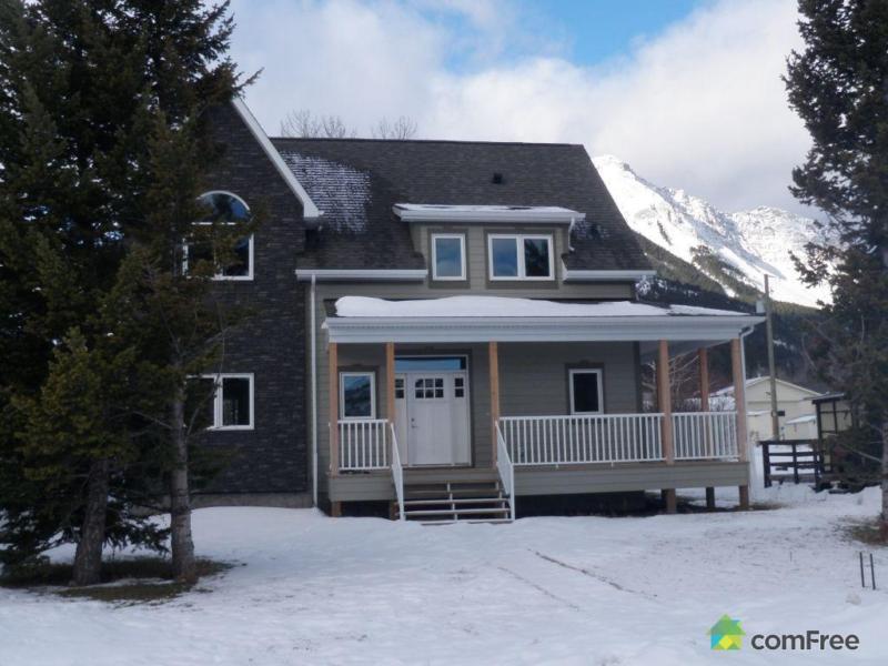 $459,000 - 2 Storey for sale in Crowsnest Pass