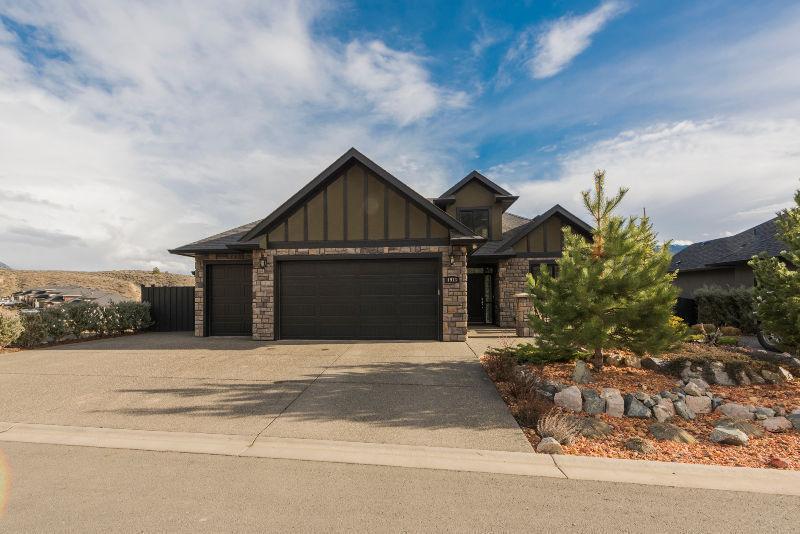 Executive Style Rancher in Sun Rivers with the WOW Factor