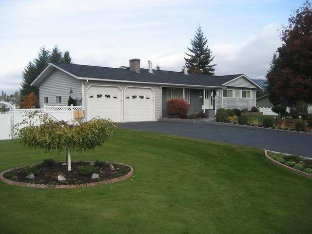 Immaculate 5Bdrm W/In-Ground Pool
