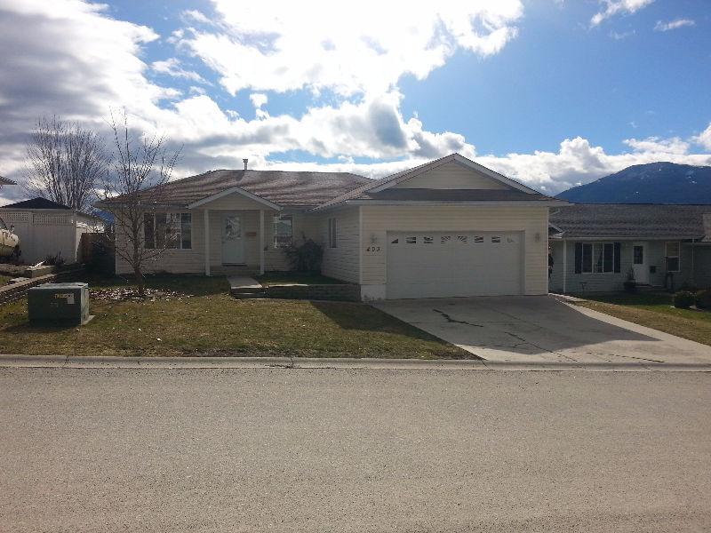 CRESTON, BC. Beautiful home, fully developed, PRICE REDUCED