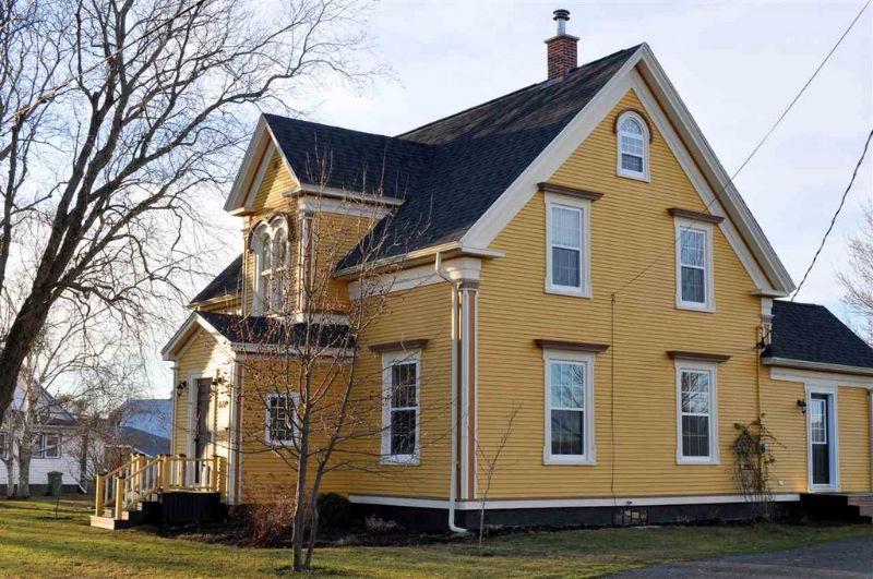 Lovely Home for Sale Annapolis Royal NS