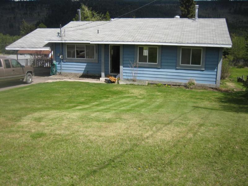 Elkford House For Rent - One Month Free !
