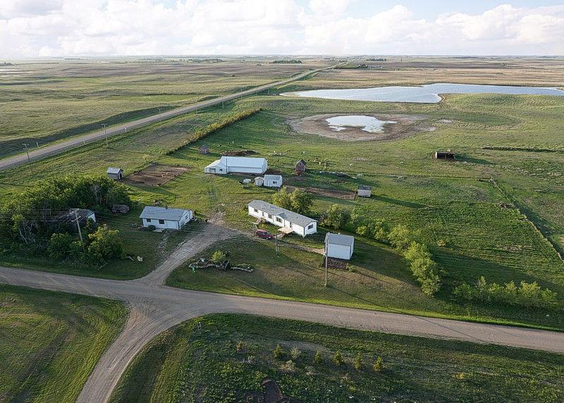 59 acres, acreage southern SK, hobby farm or investment,sell NOW