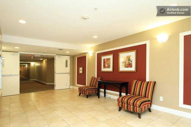 $75 / 1br - 700ft2 -The Best Furnished Suites In  (TC)