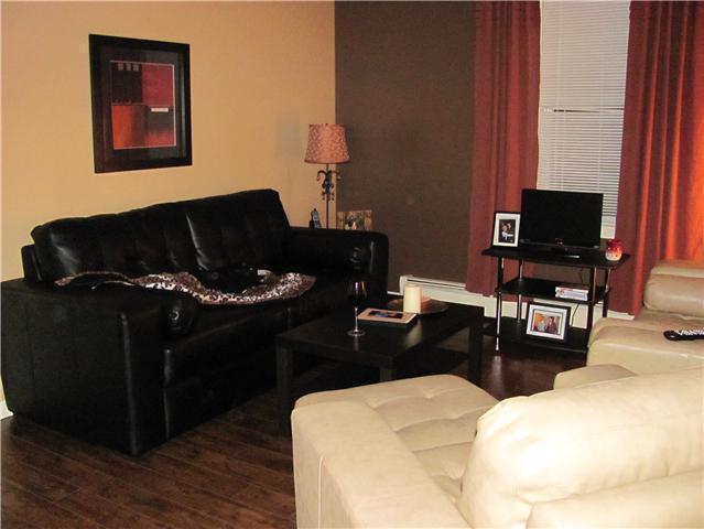 ALL INCLUSIVE Completely Renovated 1 Bedroom Apartment Downtown