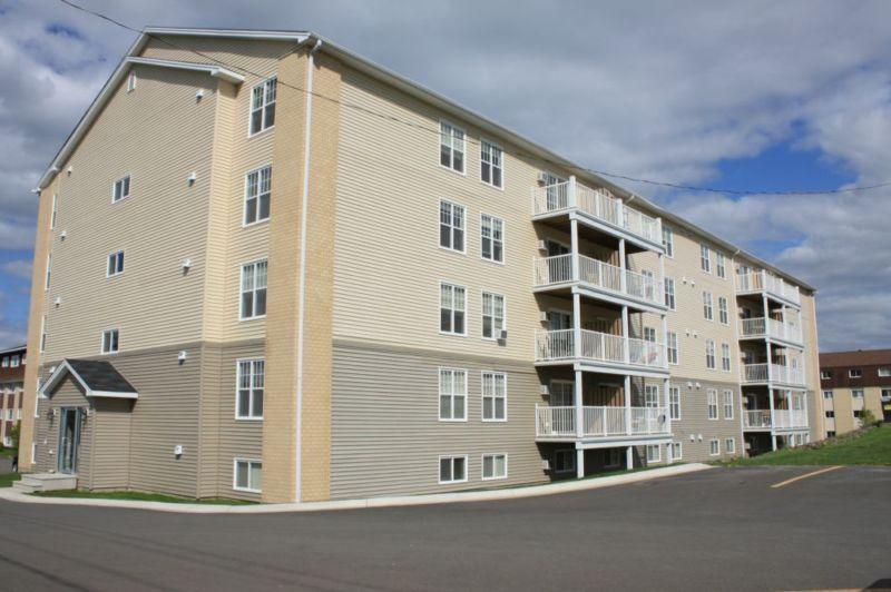 Abbot Court FIRST month rent FREE