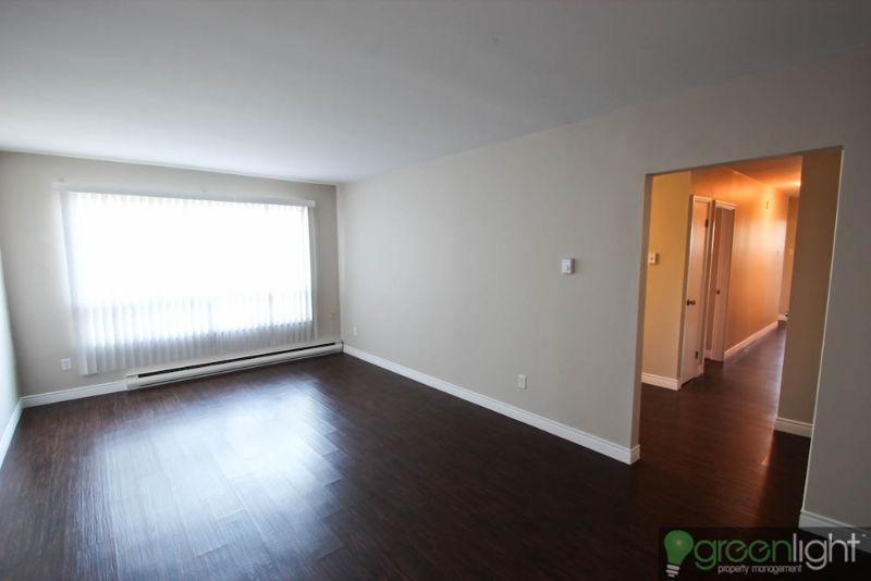 1, 2 BEDROOM UNIT HEAT AND LIGHTS INCLUDED
